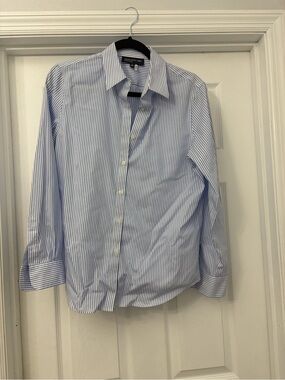 Jones New York company Light Blue & White Striped Men's Dress Shirt